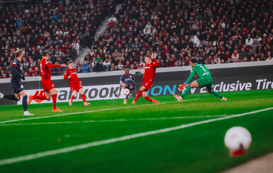 SC Freiburg vs Red Bull Salzburg (03:00 – 12/12) | Xem lại trận đấu